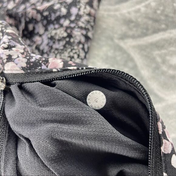 Lululemon Pace Rival Crop   - Picture 5 of 6